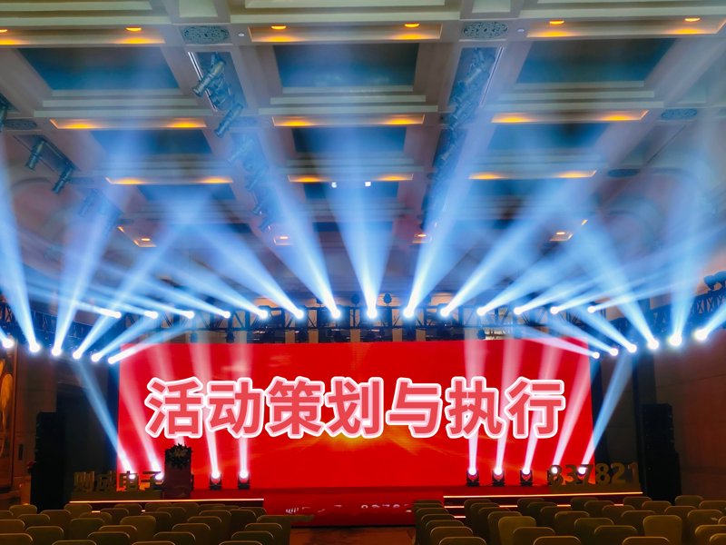 如何打造吸引眼球的展览展示？让我们一步步拆解专业展台设计与搭建的关键步骤。